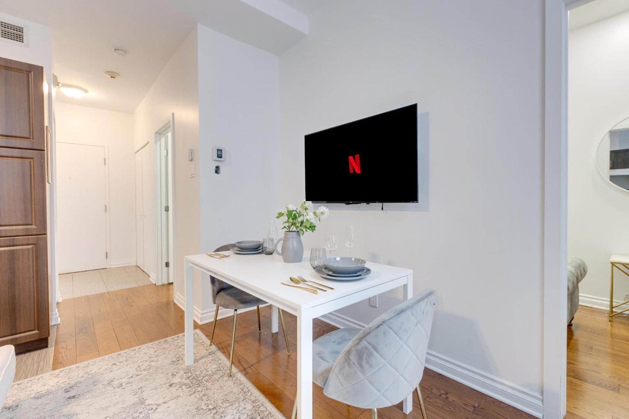Apartament M11 - Stylish & Cozy 2Bdr In Plateau Montreal Zewnętrze zdjęcie